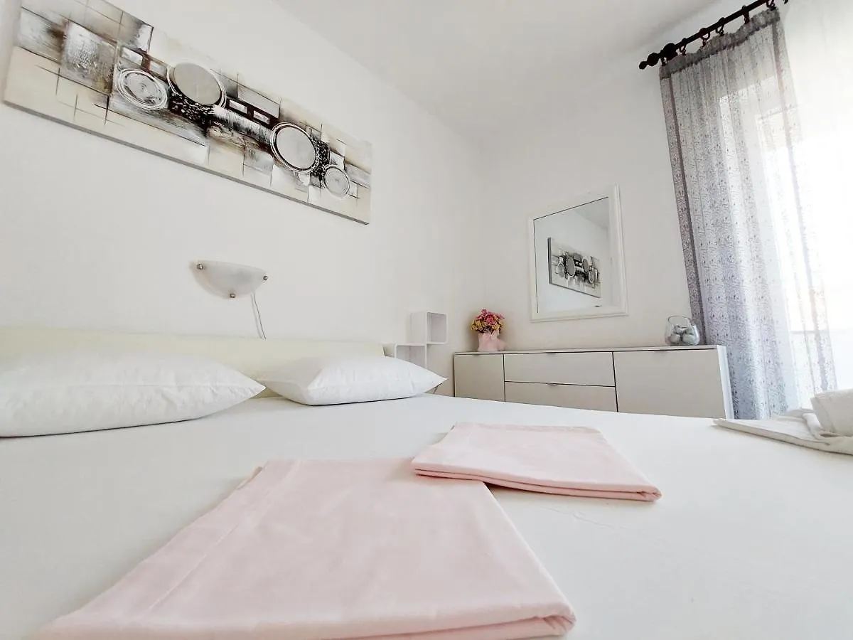 Apartment Eli 파그